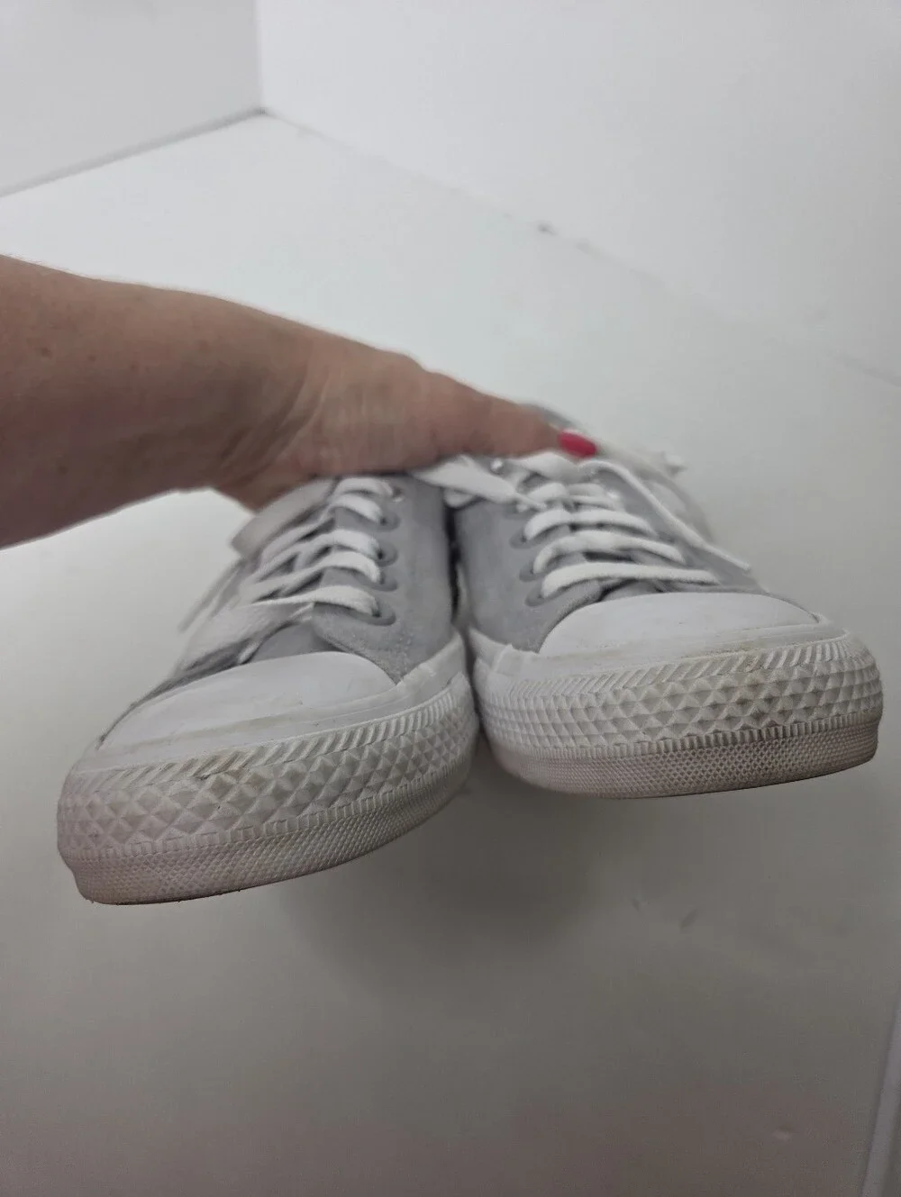 Converse All Star Light Gray Women's Low Top Sneaker Size 8